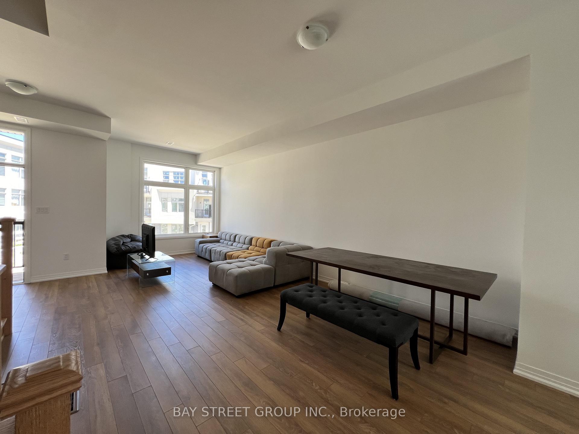 Photo 7 of 25 Albert Firman Lane, Markham, Cachet — HOMEH