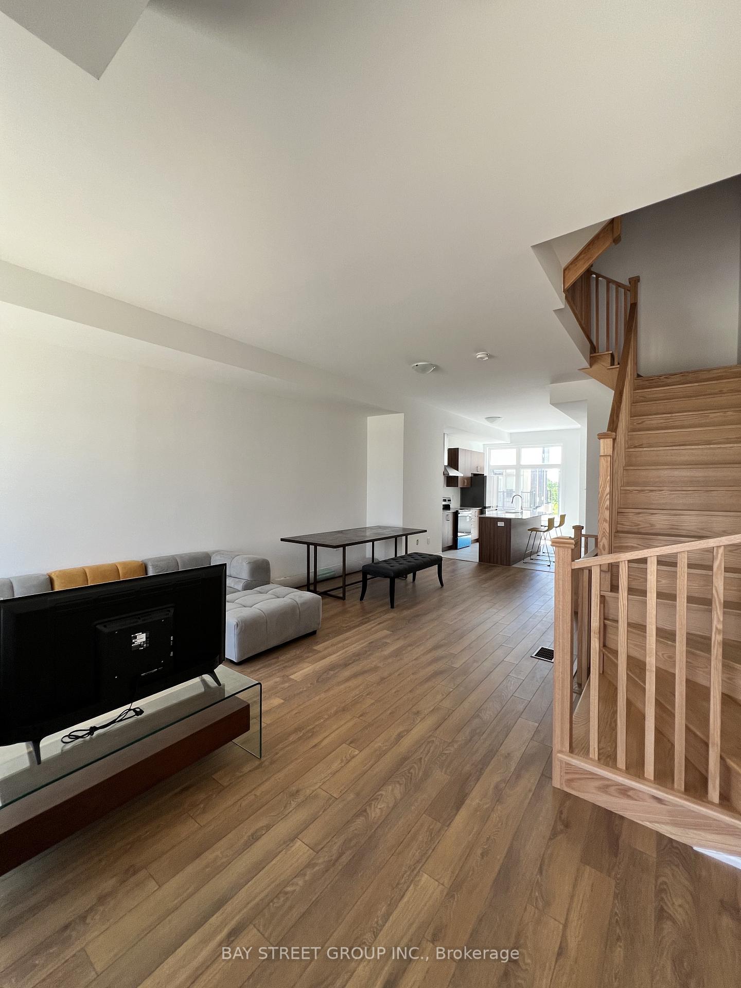 Photo 9 of 25 Albert Firman Lane, Markham, Cachet — HOMEH