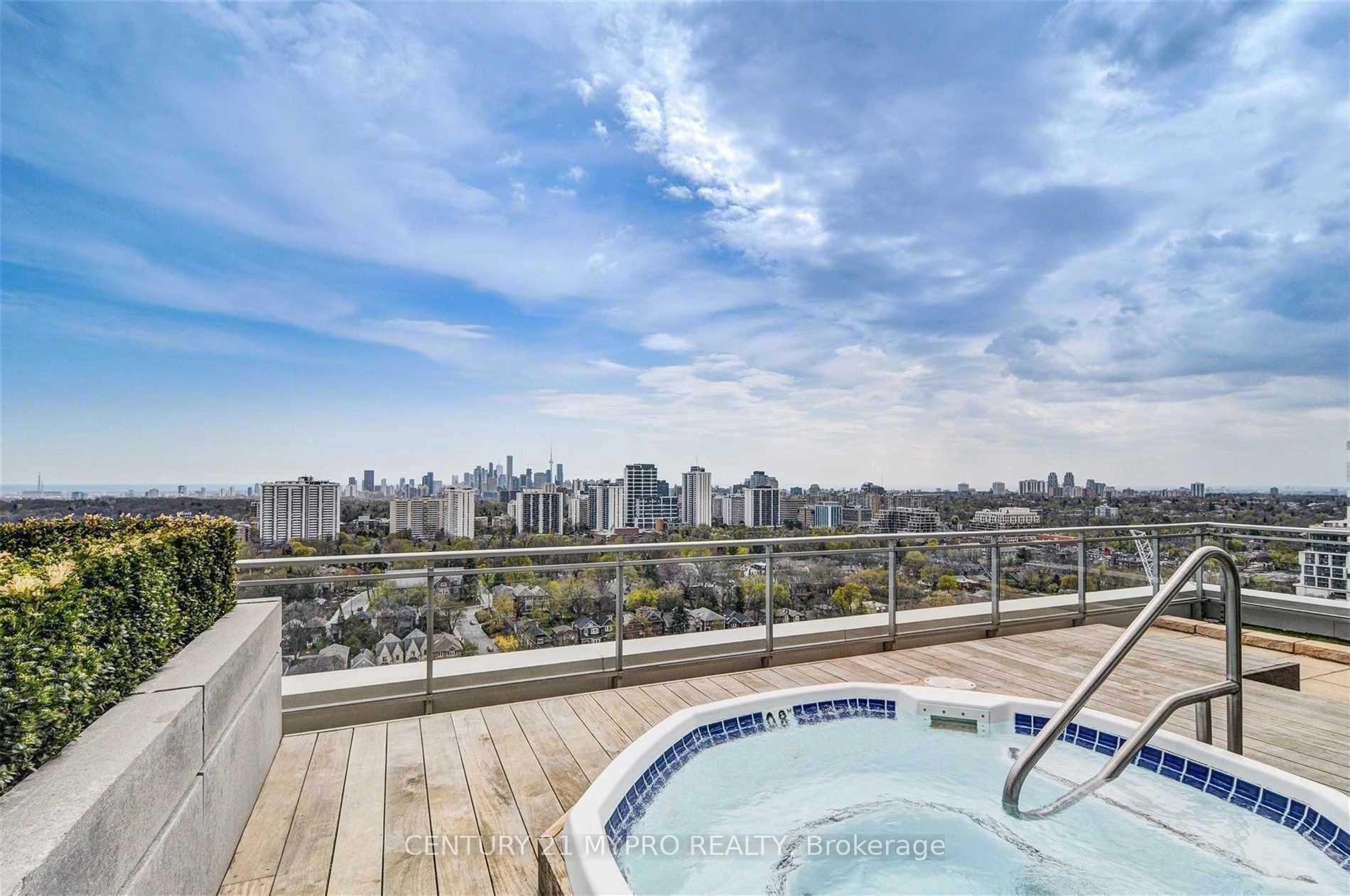 Photo 19 of Unit 701, 83 Redpath Avenue, Toronto, Mount Pleasant West — HOMEH