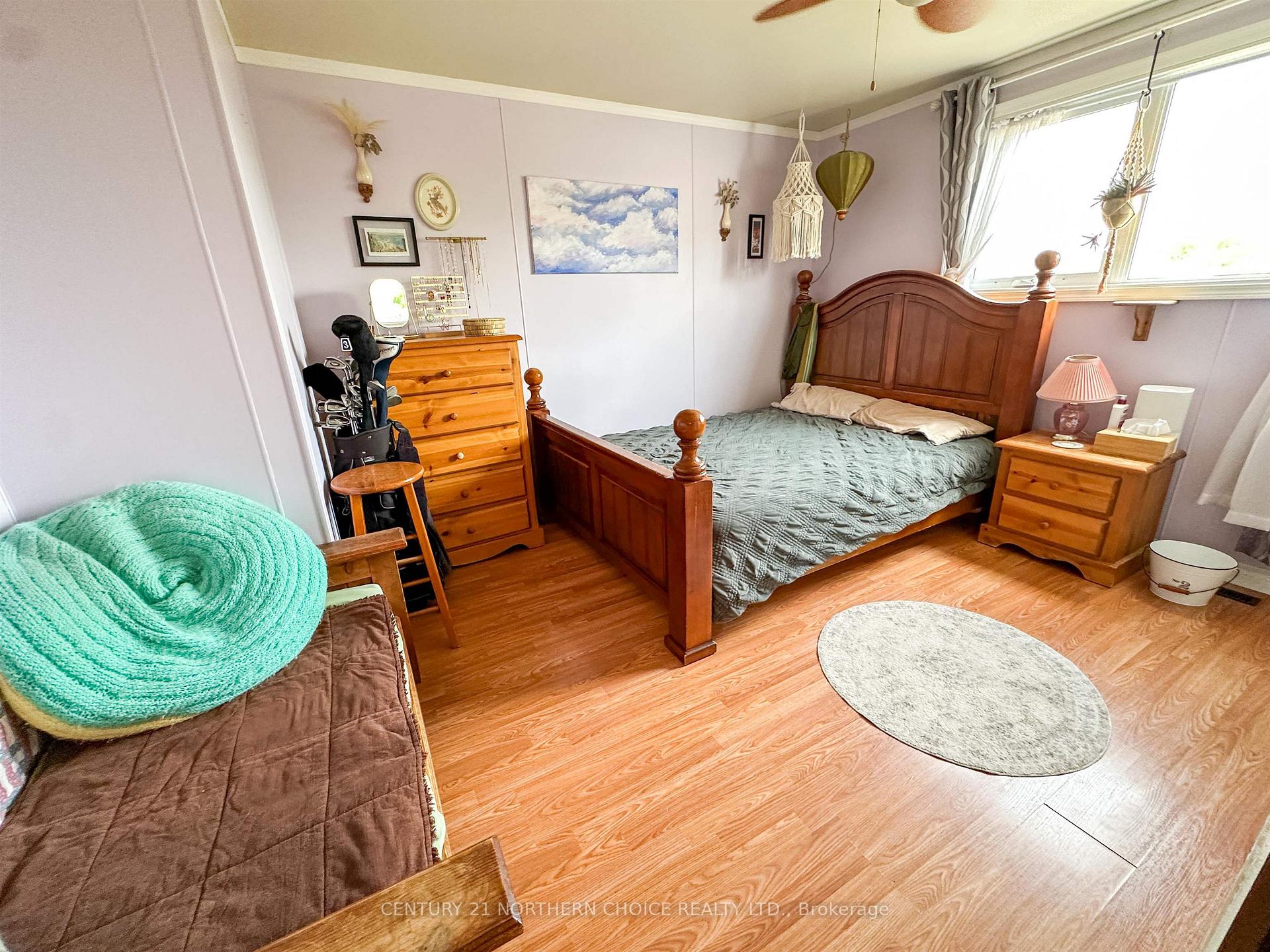 Photo 10 of 92 Lassie Road, Red Lake — HOMEH