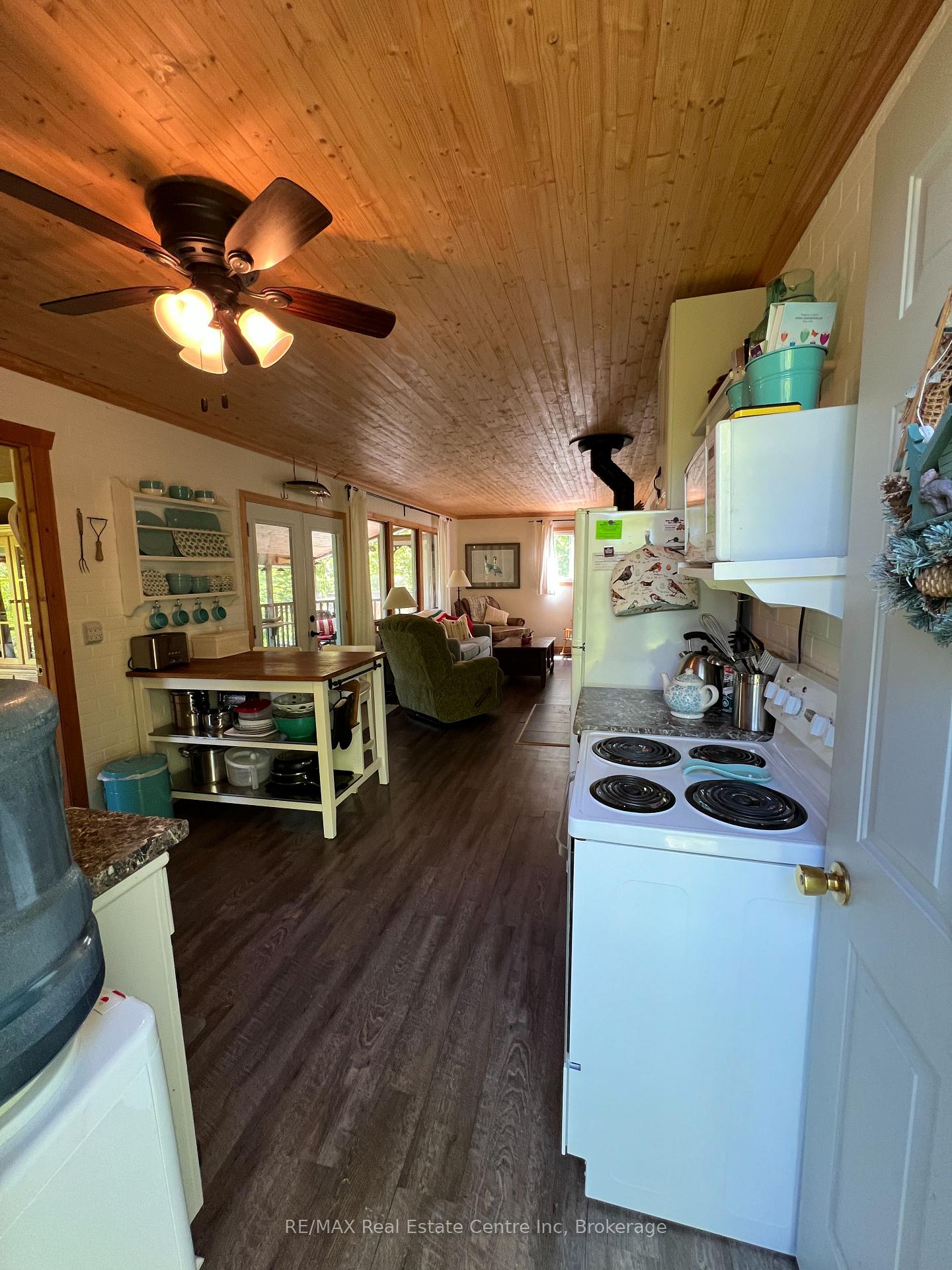 Photo 8 of 30 Pine Cone Lane, Frontenac, Frontenac South — HOMEH