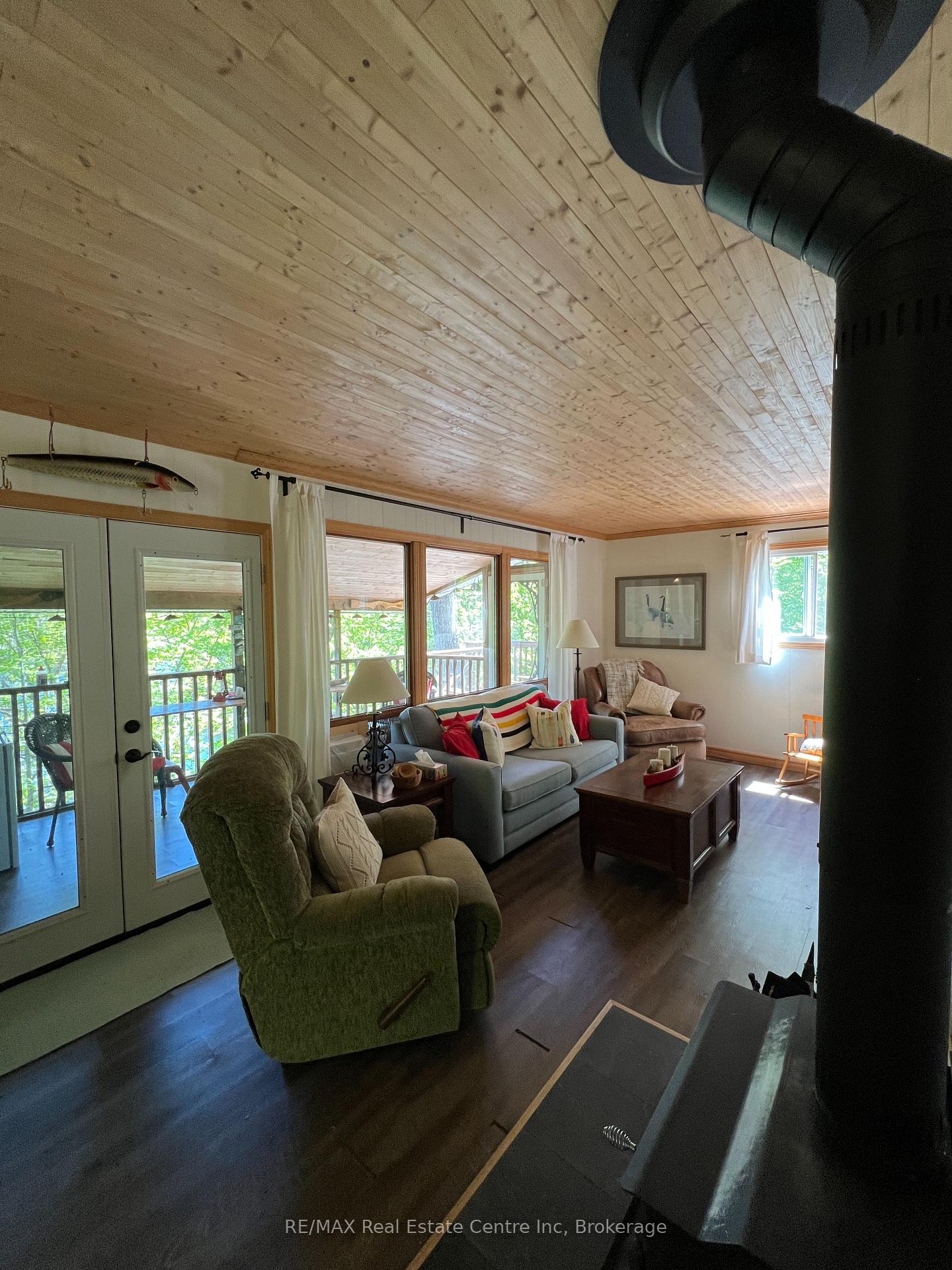 Photo 12 of 30 Pine Cone Lane, Frontenac, Frontenac South — HOMEH