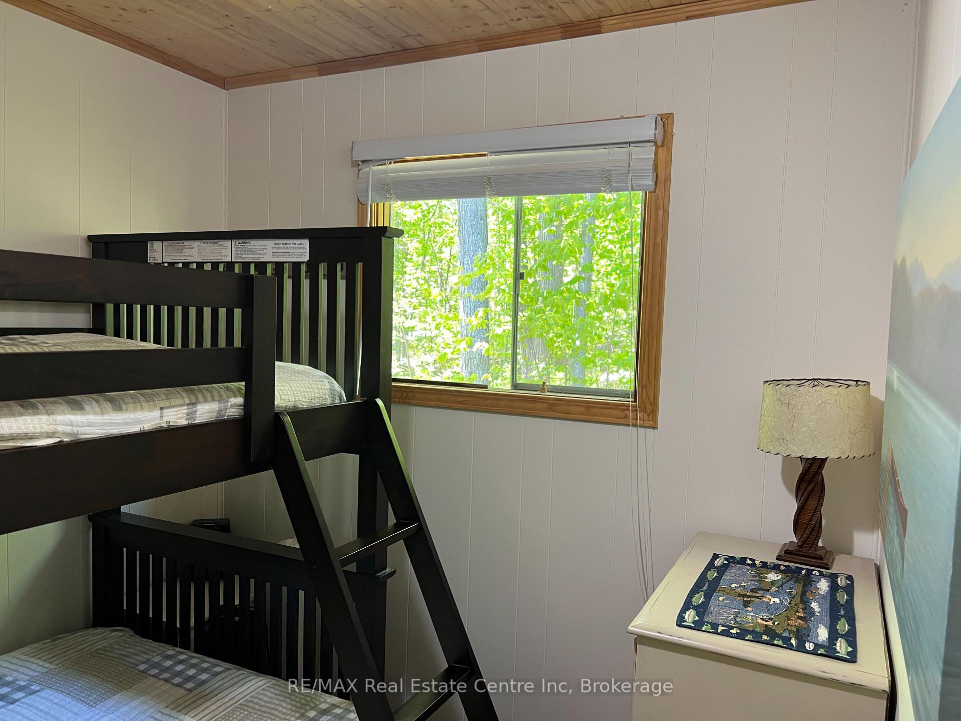 Photo 15 of 30 Pine Cone Lane, Frontenac, Frontenac South — HOMEH