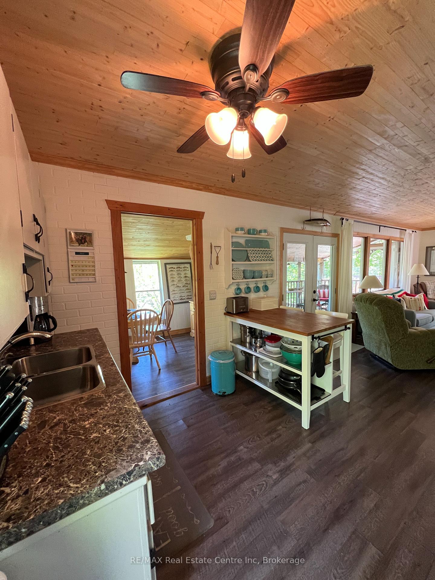 Photo 24 of 30 Pine Cone Lane, Frontenac, Frontenac South — HOMEH