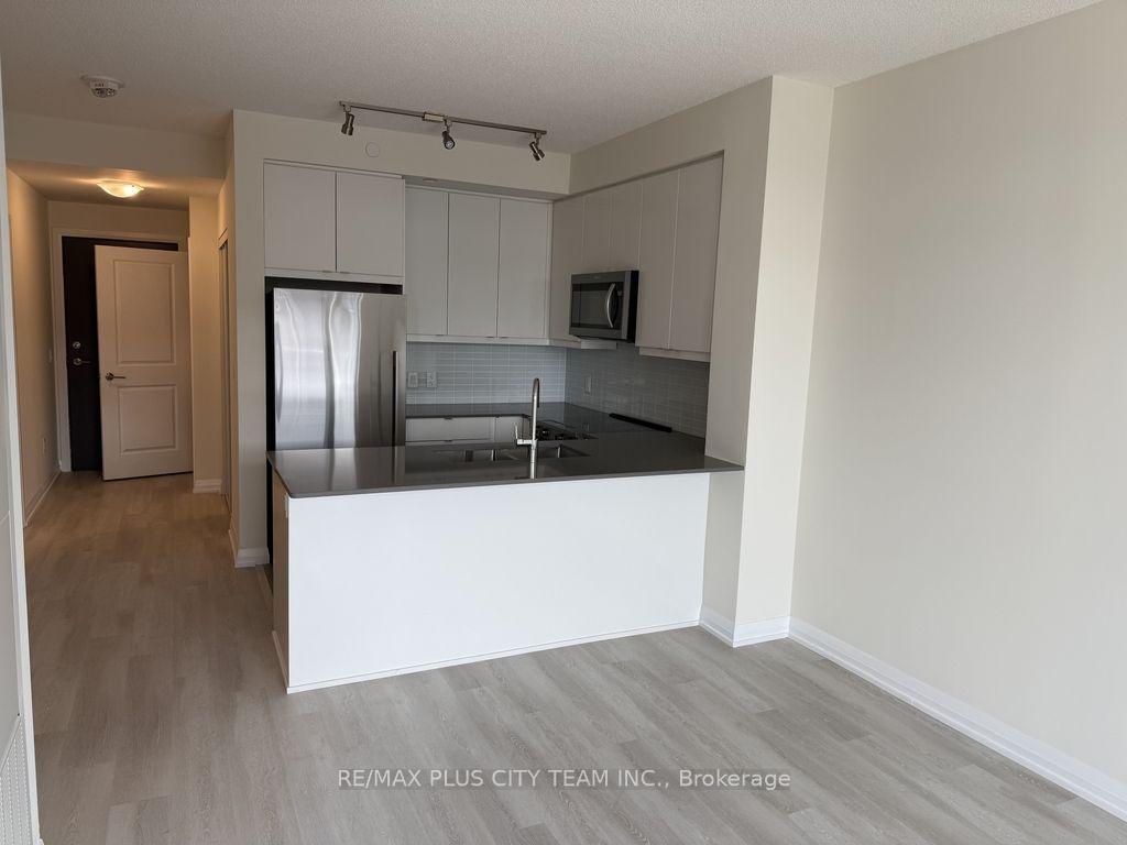 Photo 6 of Unit 1308, 3260 Sheppard Avenue E, Scarborough, Tam O'Shanter-Sullivan — HOMEH