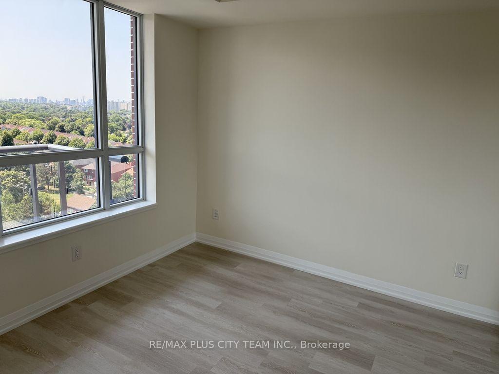 Photo 9 of Unit 1308, 3260 Sheppard Avenue E, Scarborough, Tam O'Shanter-Sullivan — HOMEH
