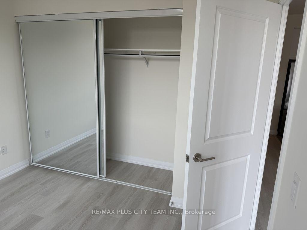 Photo 10 of Unit 1308, 3260 Sheppard Avenue E, Scarborough, Tam O'Shanter-Sullivan — HOMEH