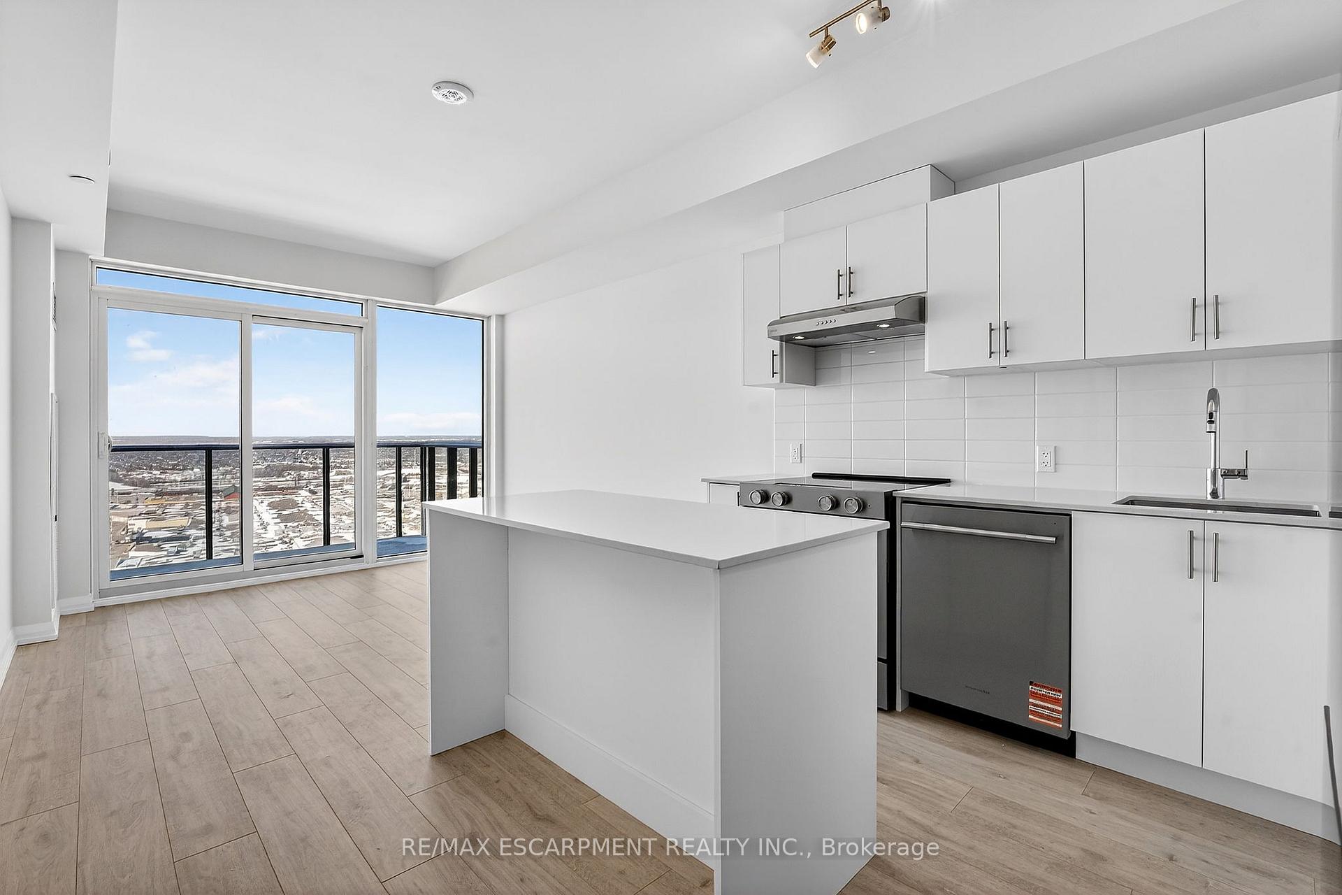 Photo 1 of Unit 2408, 27 Korda Gate, Vaughan, Vellore Village — HOMEH
