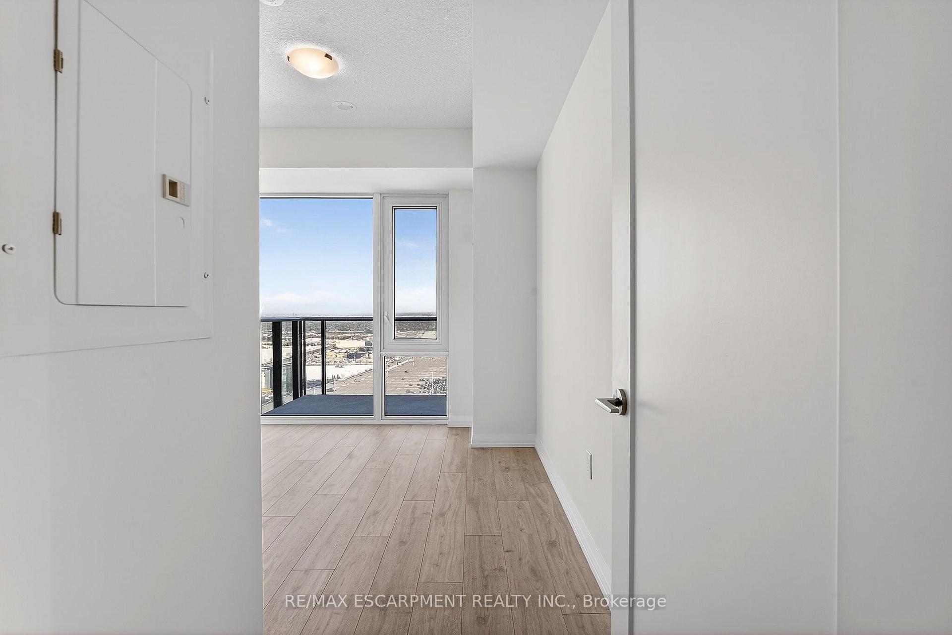 Photo 21 of Unit 2408, 27 Korda Gate, Vaughan, Vellore Village — HOMEH