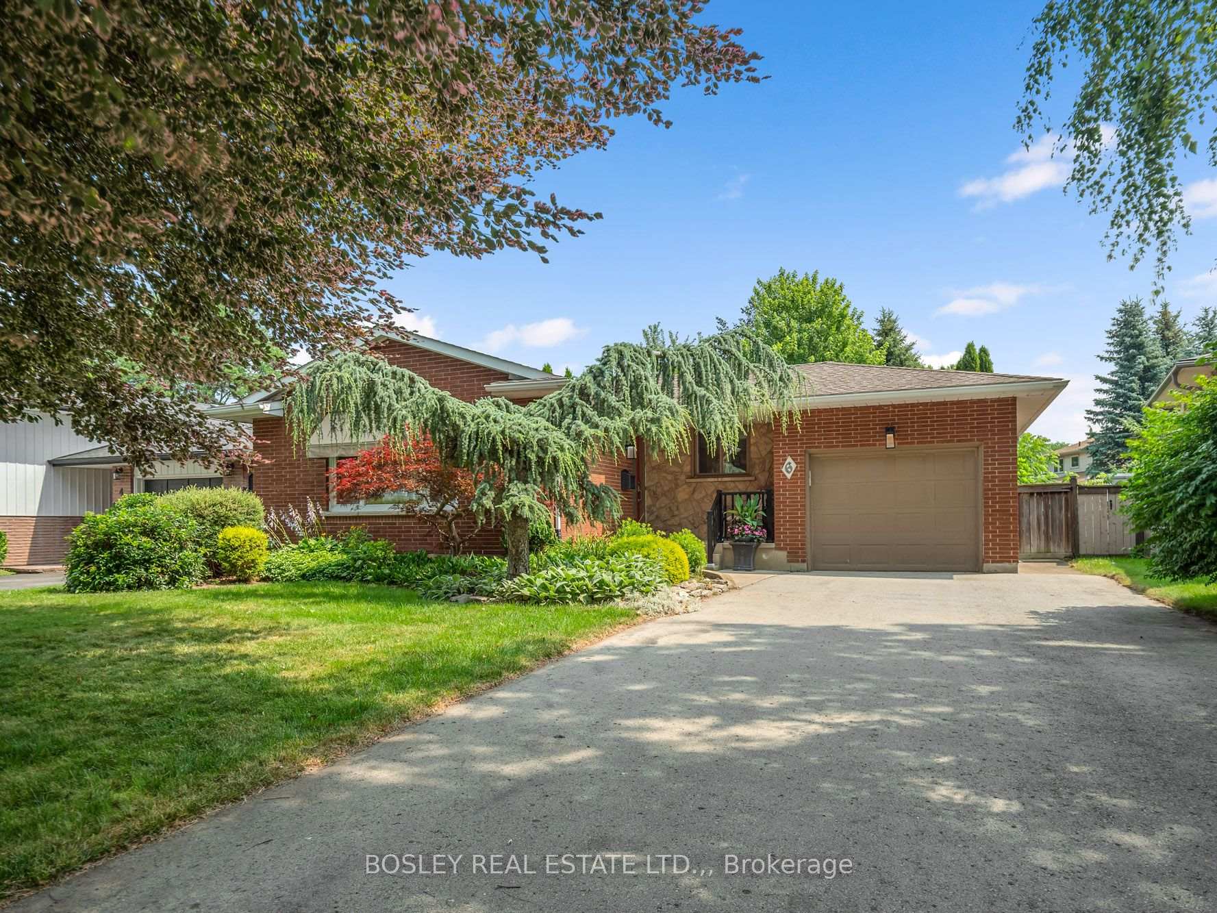 Photo 1 of 6 Samuel Court, St. Catharines, Lakeshore — HOMEH
