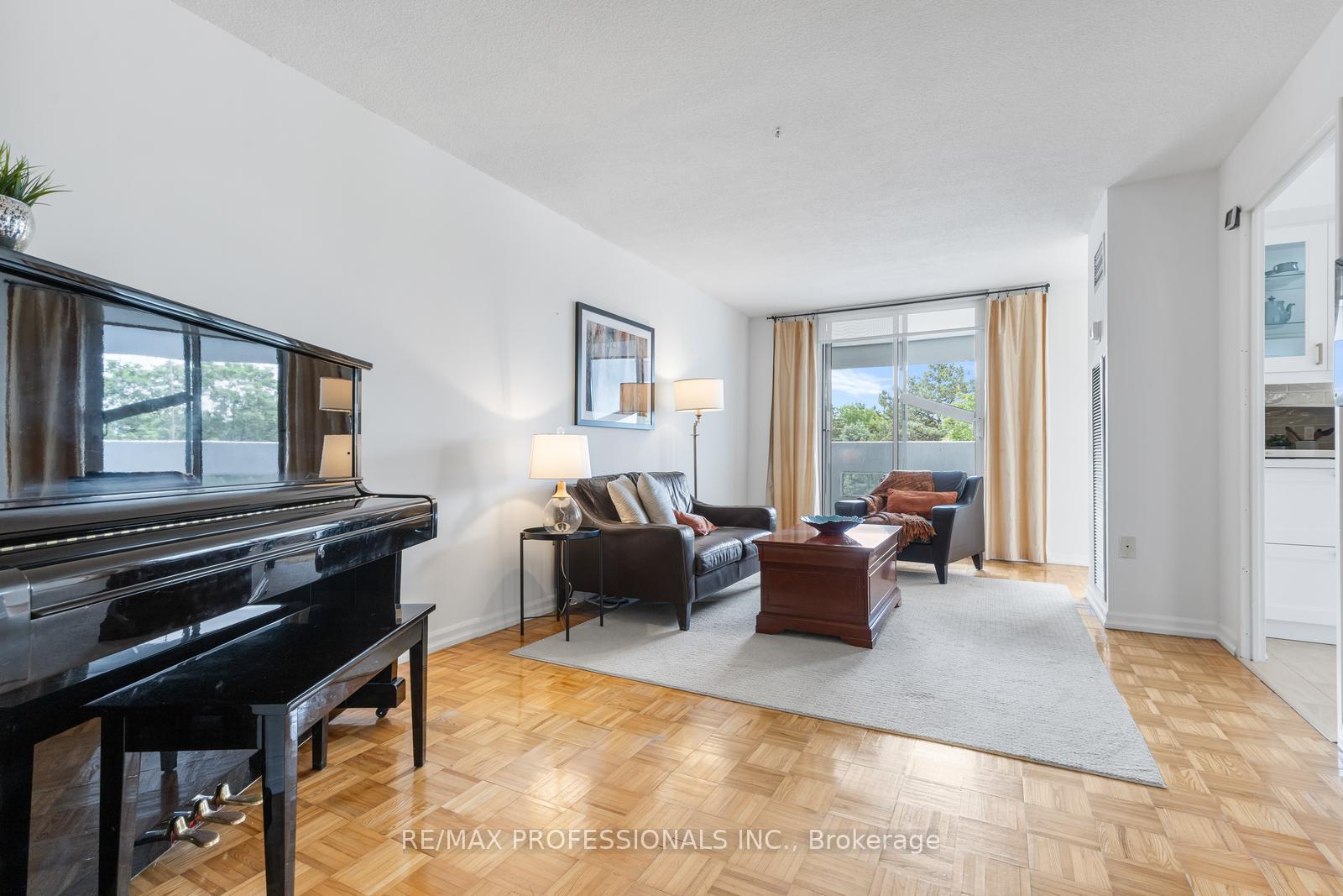 Photo 3 of Unit 406, 475 The West Mall, Etobicoke, Etobicoke West Mall — HOMEH