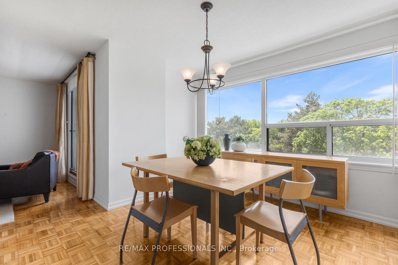 Photo 17 of Unit 406, 475 The West Mall, Etobicoke, Etobicoke West Mall — HOMEH