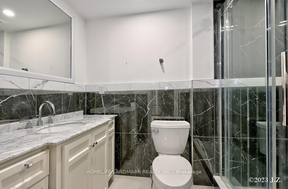 Photo 6 of 17 Elderslie Crescent, Vaughan, Kleinburg — HOMEH
