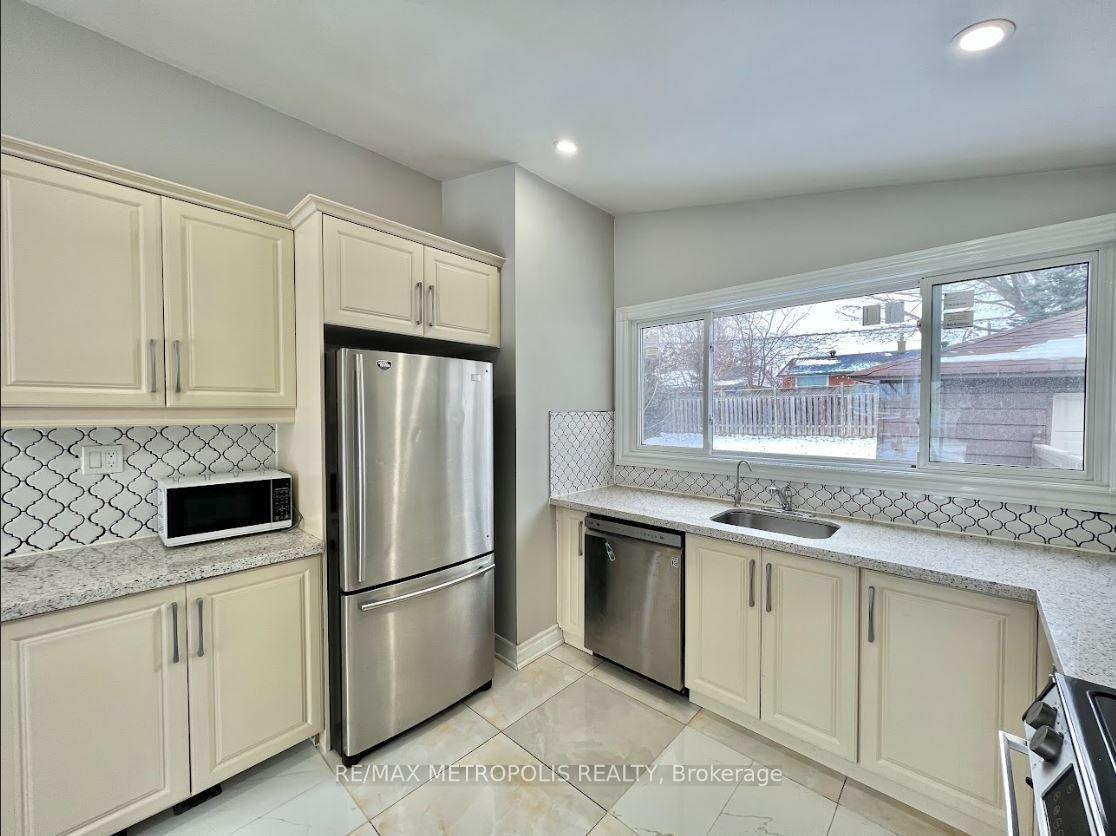 Photo 4 of Unit Main, 52 Benleigh Drive, Scarborough, Woburn — HOMEH