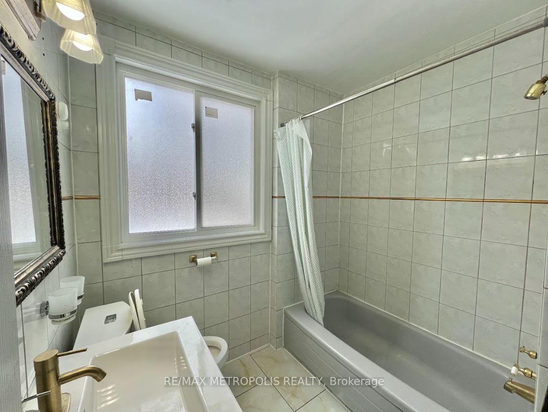 Photo 7 of Unit Main, 52 Benleigh Drive, Scarborough, Woburn — HOMEH
