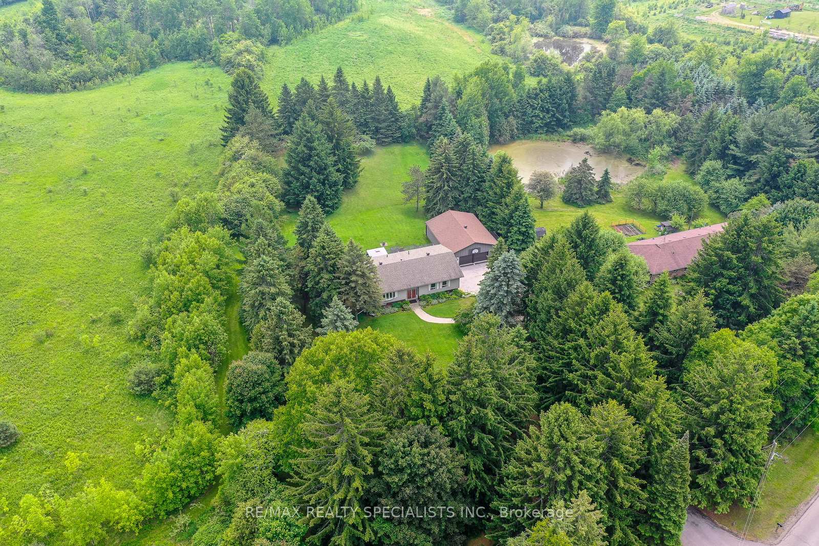 Photo 1 of 6739 Castlederg Side Road, Caledon, Rural Caledon — HOMEH