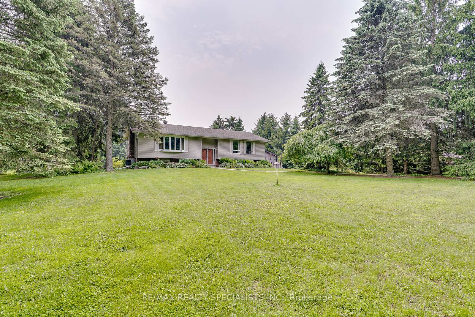 Photo 3 of 6739 Castlederg Side Road, Caledon, Rural Caledon — HOMEH