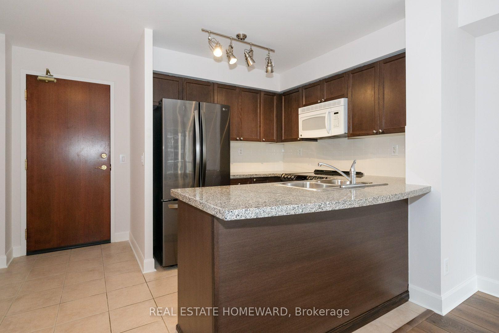 Photo 6 of Unit 1805, 5 Michael Power Place, Etobicoke, Islington-City Centre West — HOMEH