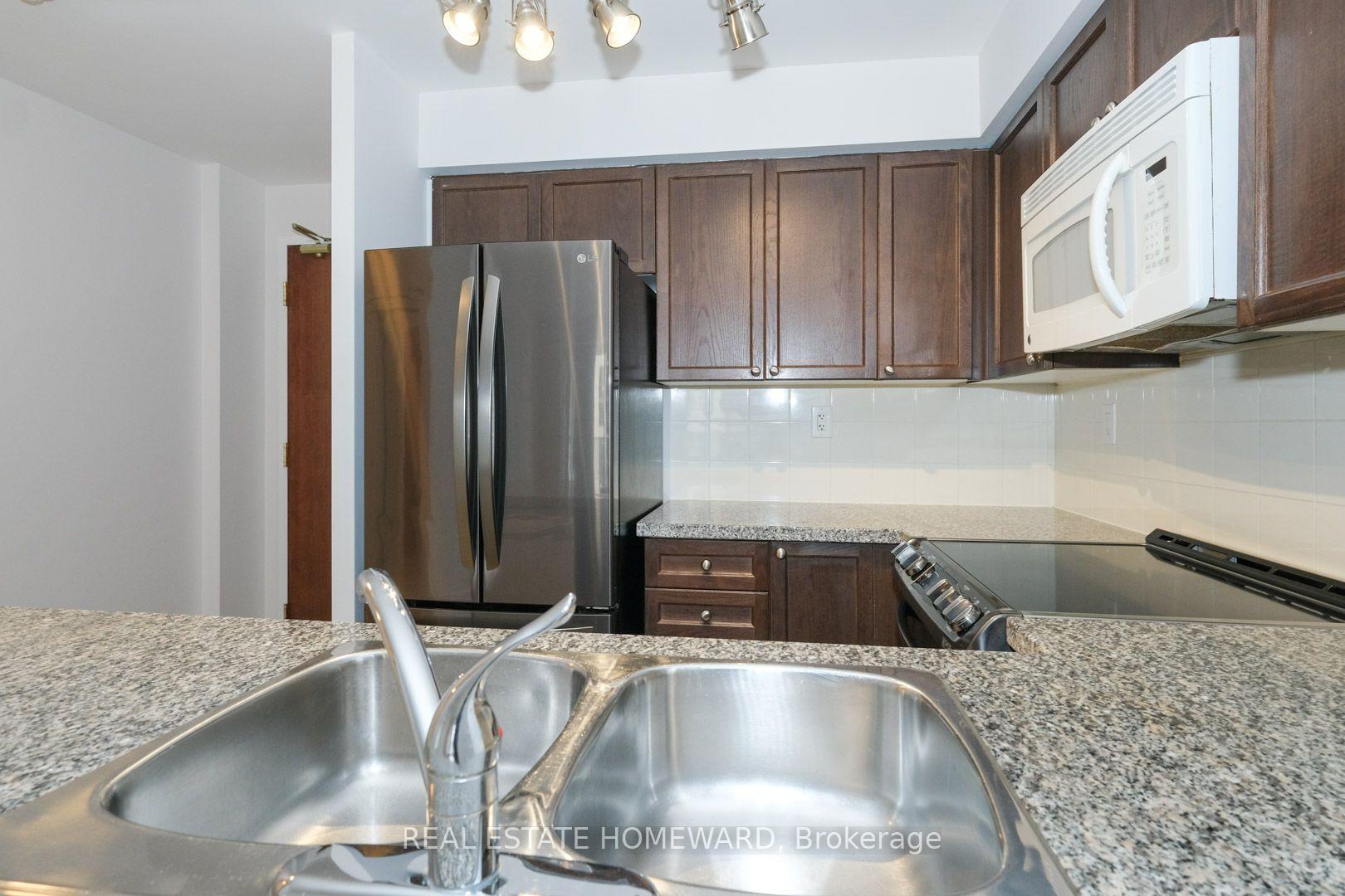 Photo 33 of Unit 1805, 5 Michael Power Place, Etobicoke, Islington-City Centre West — HOMEH