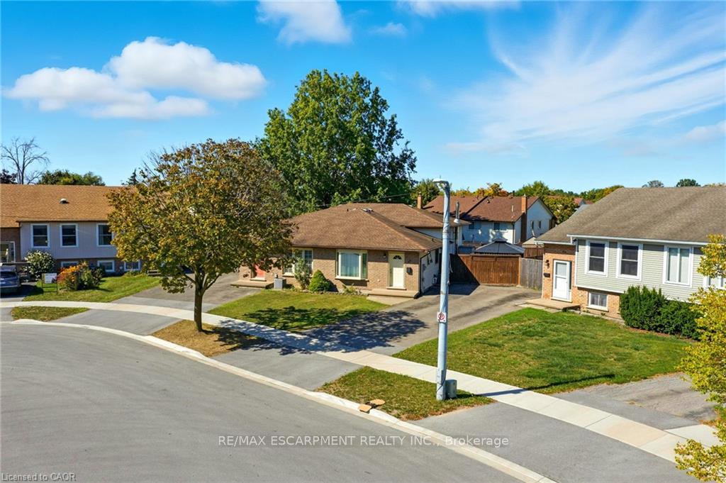 Photo of 30 Rainbow Court