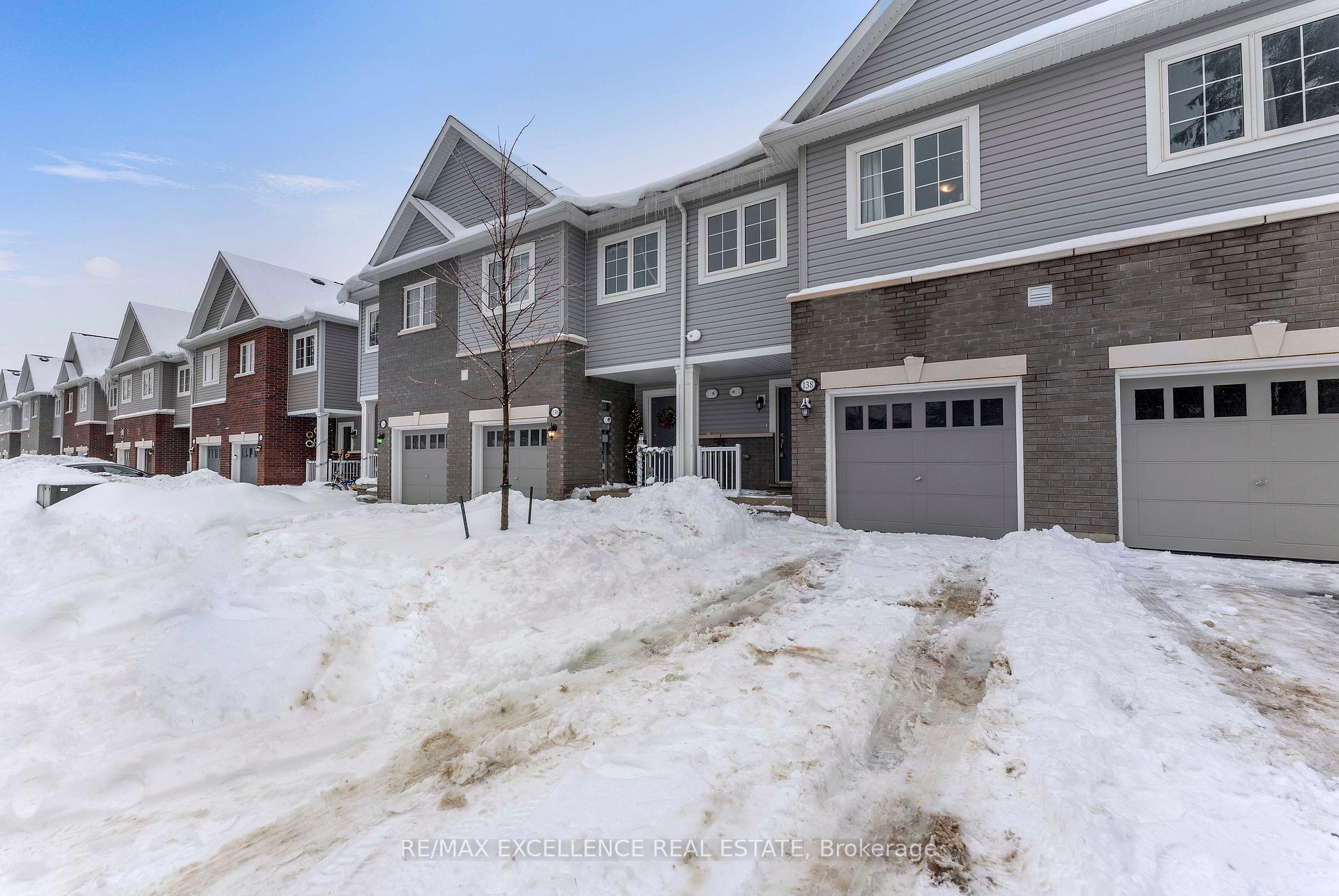 Photo 3 of 138 Winters Way, Shelburne — HOMEH