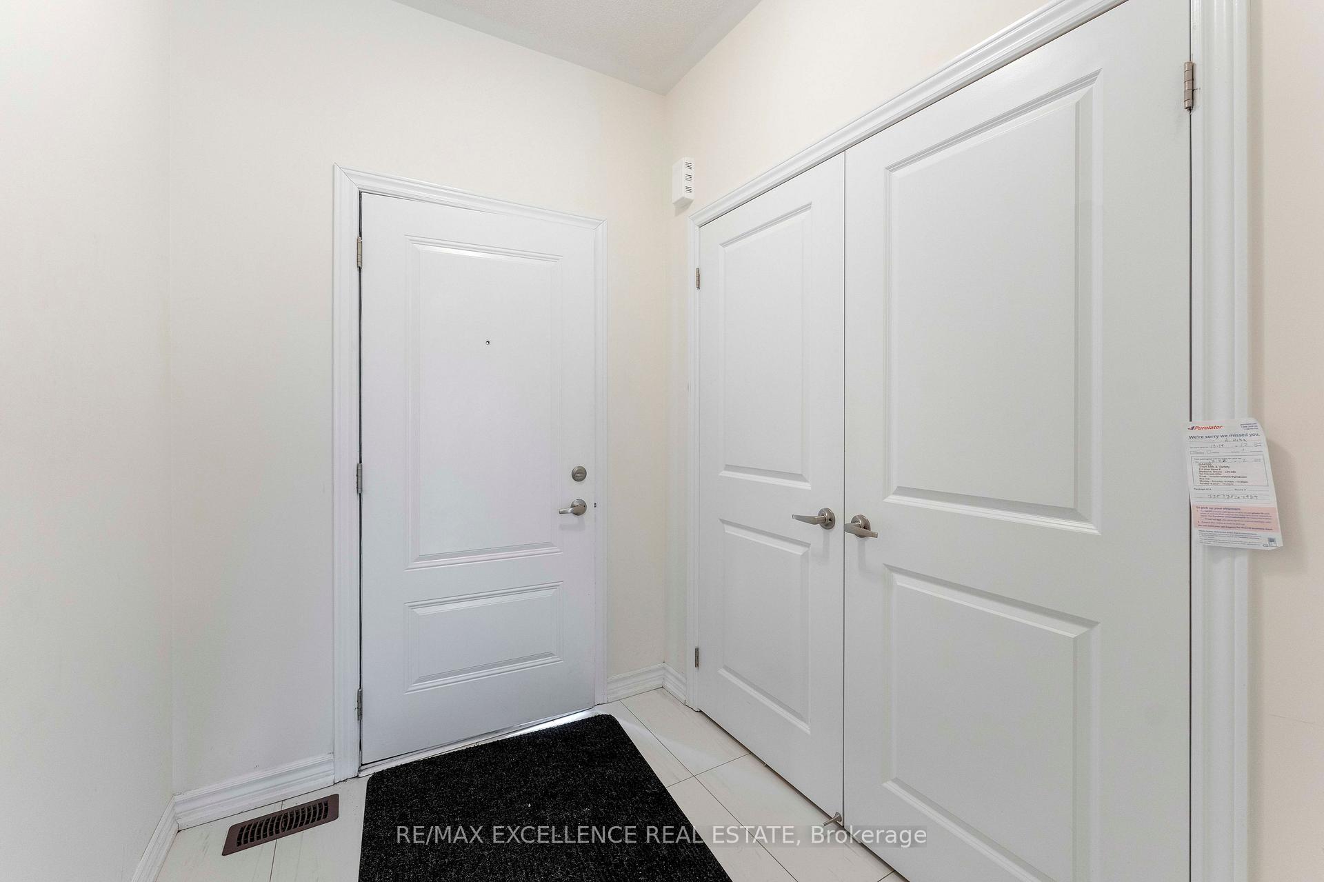 Photo 5 of 138 Winters Way, Shelburne — HOMEH