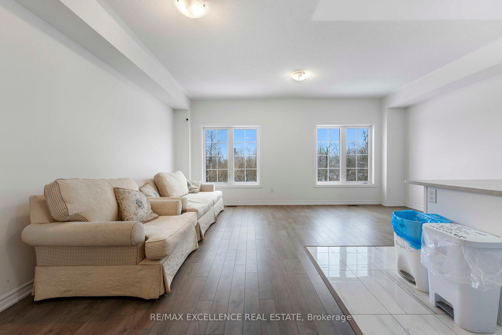 Photo 8 of 138 Winters Way, Shelburne — HOMEH