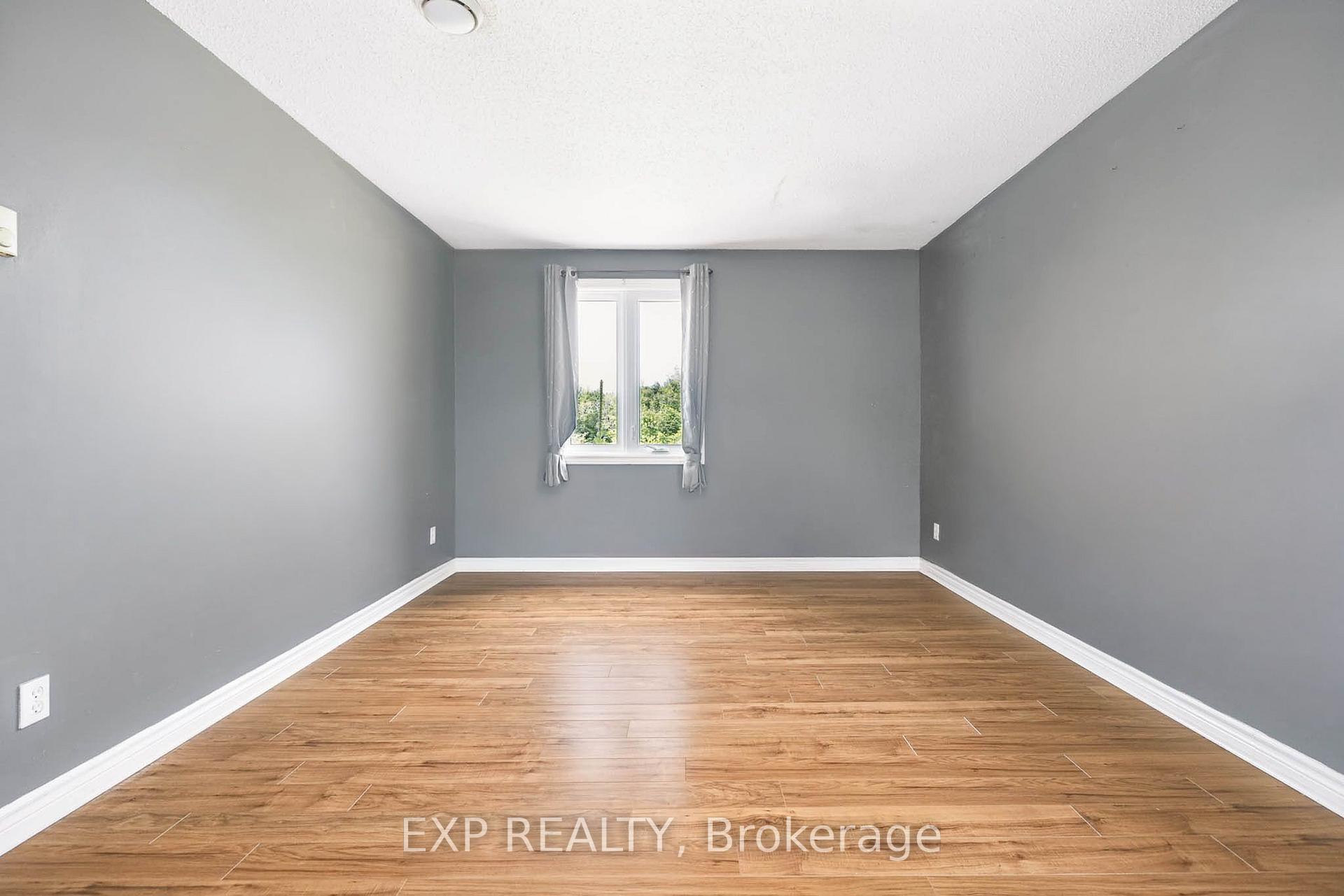 Photo 21 of 7389 Boundary Road, Russell, Russell Twp — HOMEH