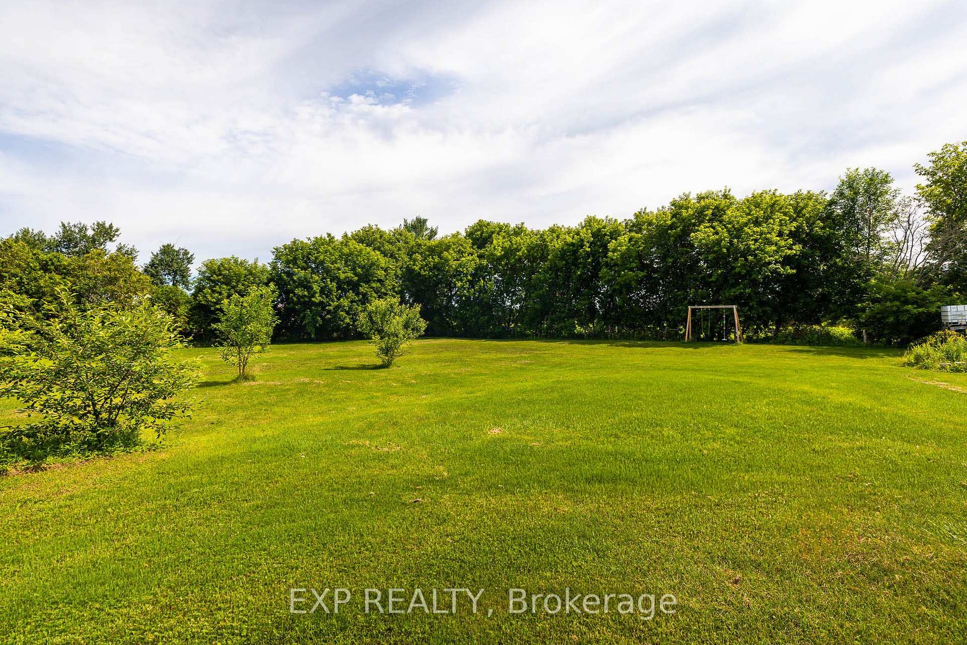 Photo 34 of 7389 Boundary Road, Russell, Russell Twp — HOMEH