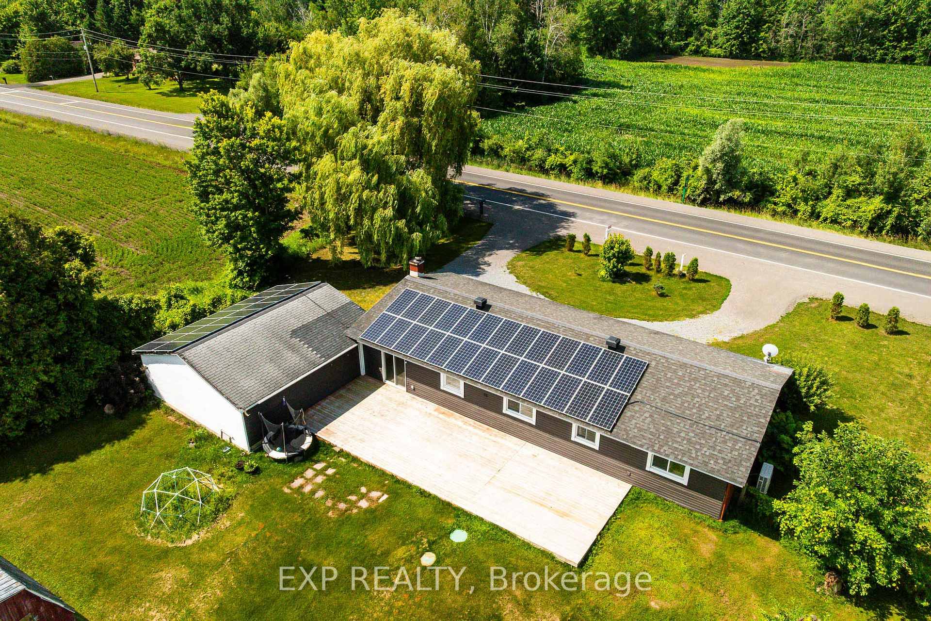Photo 35 of 7389 Boundary Road, Russell, Russell Twp — HOMEH