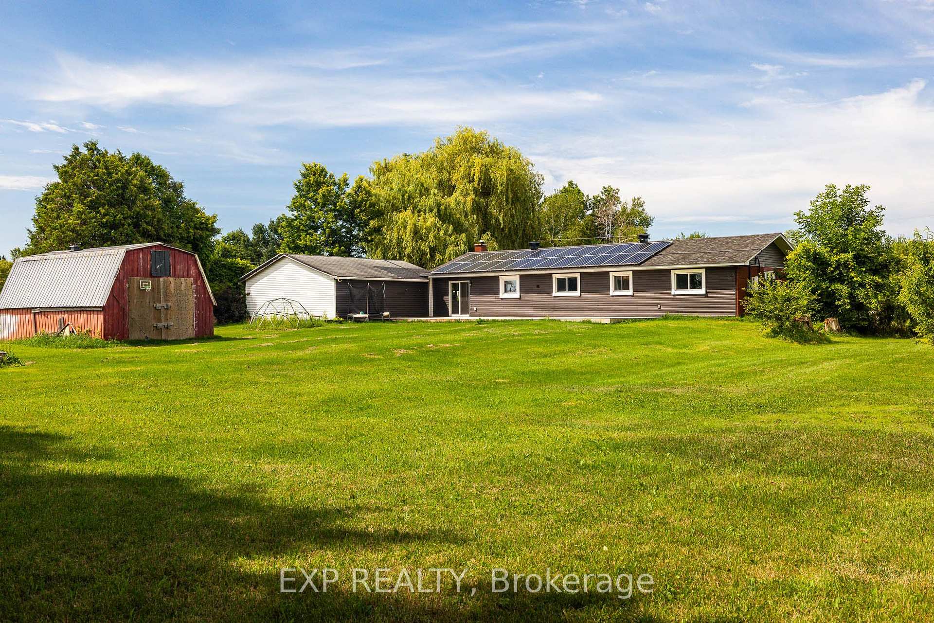 Photo 43 of 7389 Boundary Road, Russell, Russell Twp — HOMEH