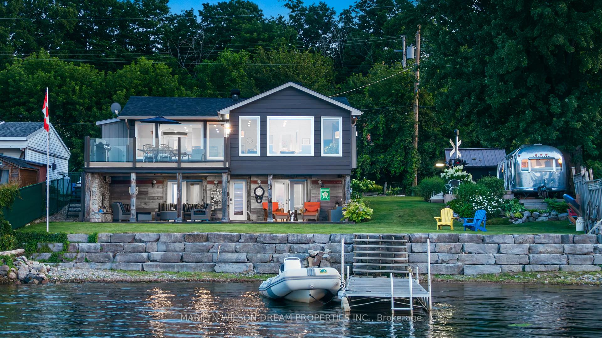 Photo of 614 Lake Street