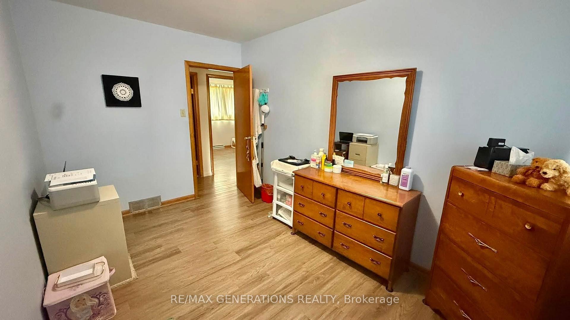 Photo 14 of 906 Home Avenue, Thunder Bay, Westfort — HOMEH