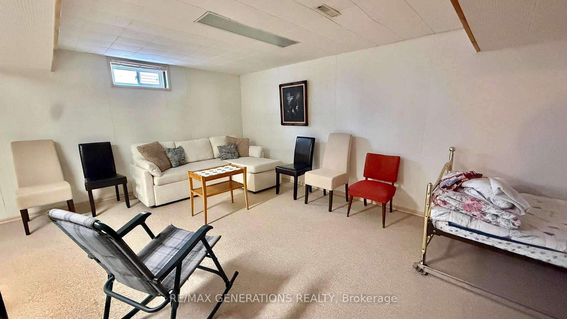 Photo 16 of 906 Home Avenue, Thunder Bay, Westfort — HOMEH