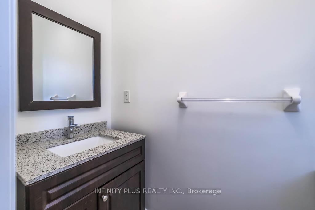 Photo 25 of 1 Ebury Drive, Brampton, Credit Valley — HOMEH