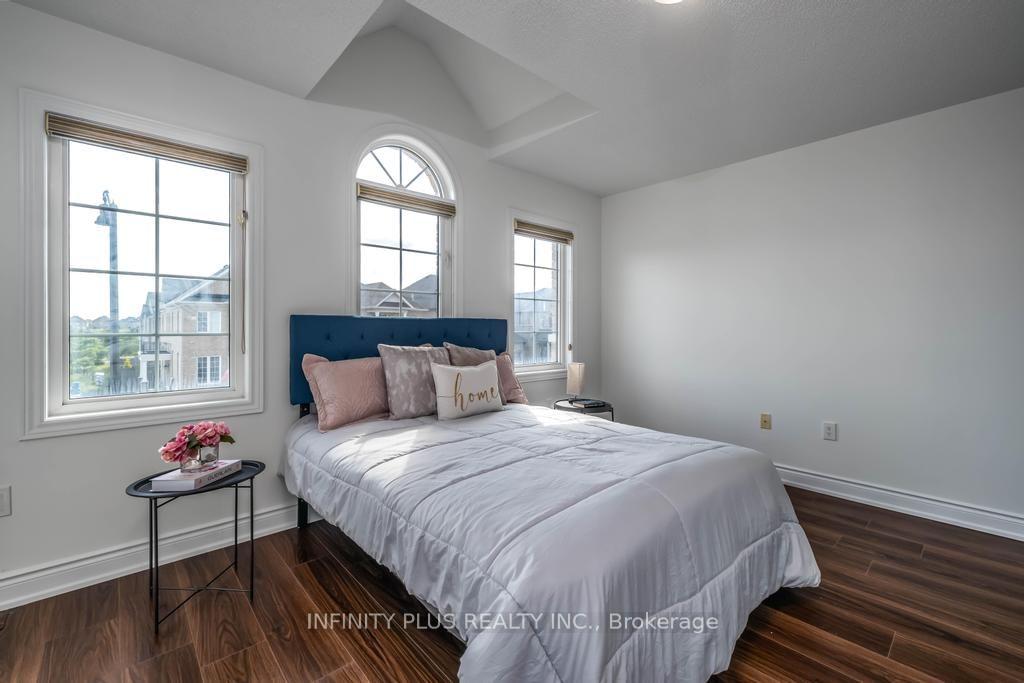 Photo 26 of 1 Ebury Drive, Brampton, Credit Valley — HOMEH