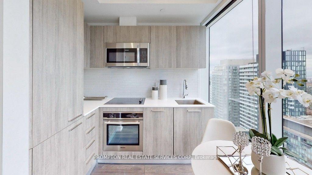 Photo 8 of Unit 1808, 3 Gloucester Street, Toronto, Church-Yonge Corridor — HOMEH