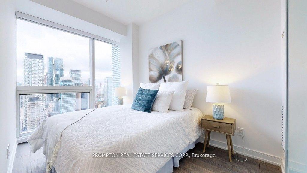 Photo 13 of Unit 1808, 3 Gloucester Street, Toronto, Church-Yonge Corridor — HOMEH