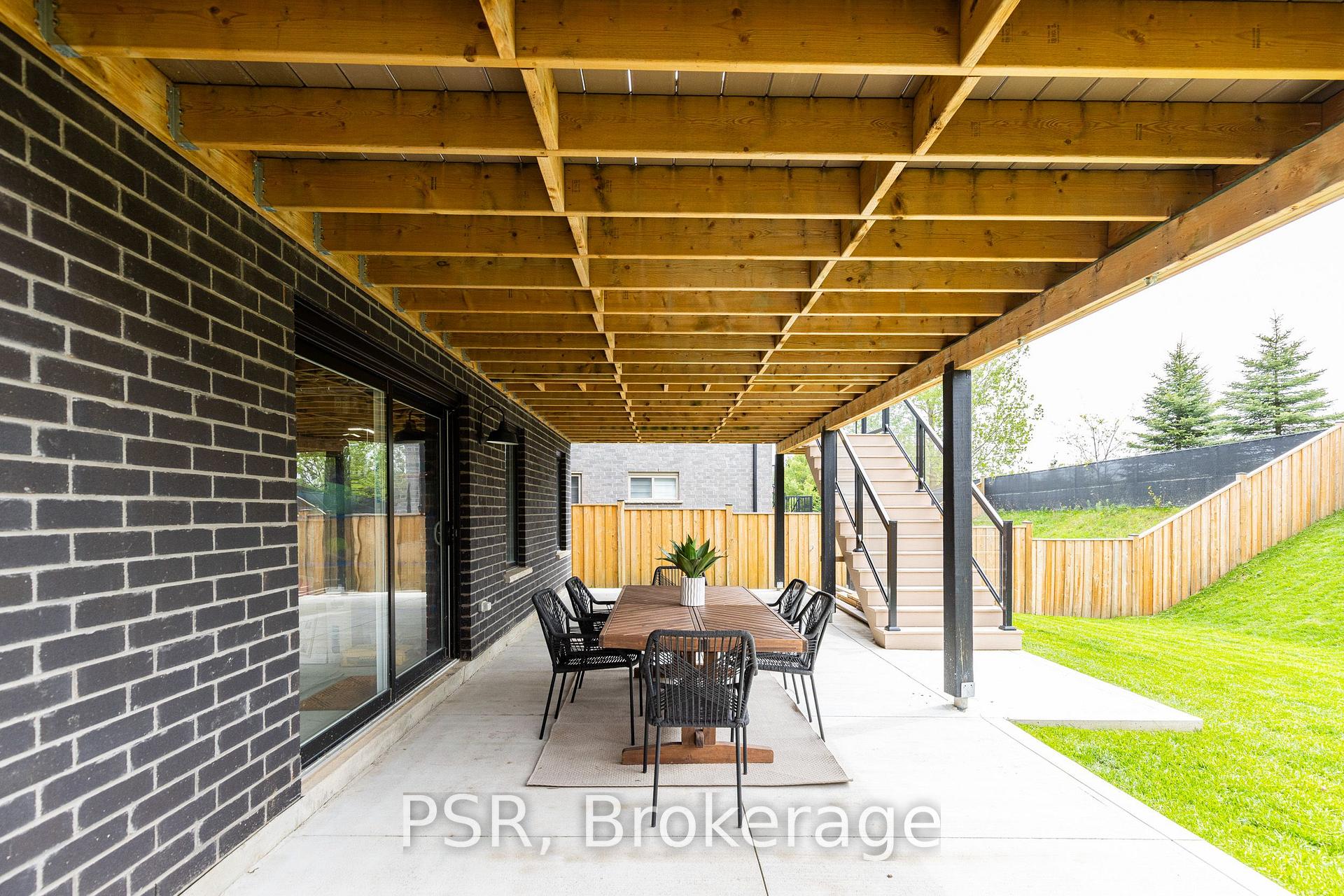 Photo 39 of 577 Doonwoods Crescent, Kitchener, Doon South — HOMEH