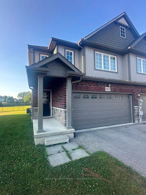 Photo 2 of 8029 Cole Court, Niagara Falls, Oldfield — HOMEH