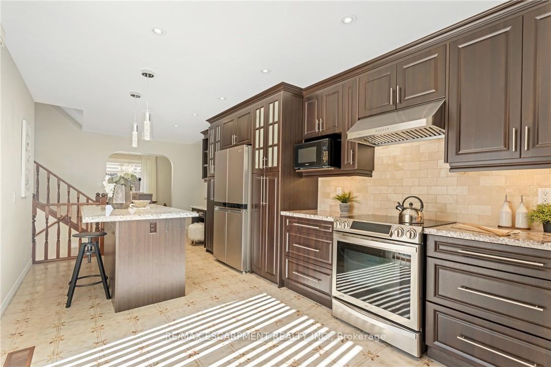 Photo 16 of 36 Skylark Drive, Hamilton, Bruleville — HOMEH