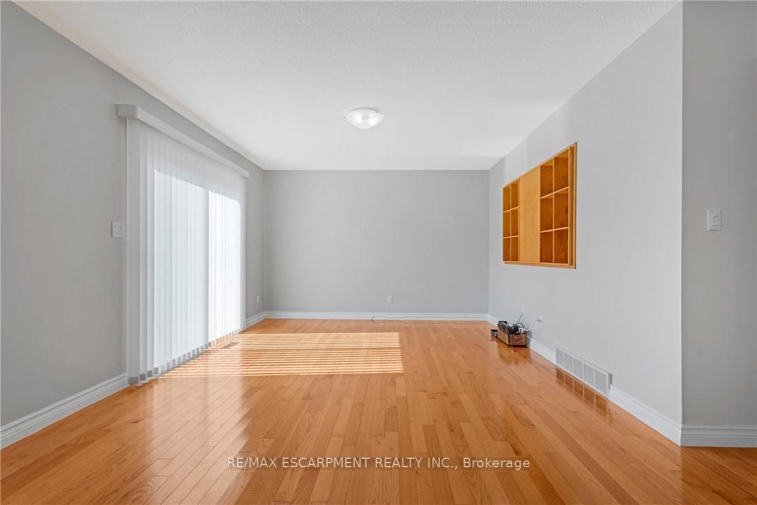 Photo 30 of 36 Skylark Drive, Hamilton, Bruleville — HOMEH