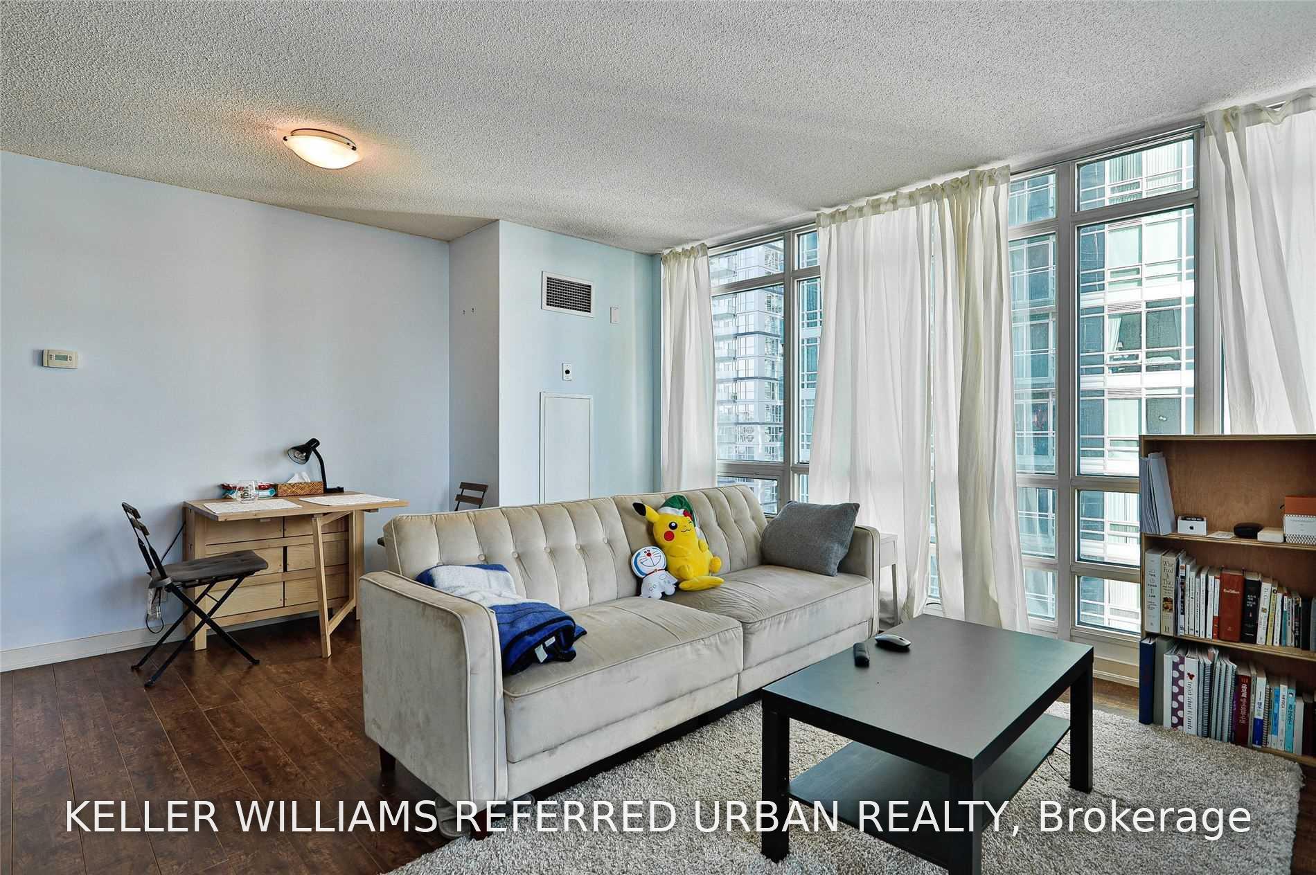 Photo 5 of Unit 1210, 397 Front Street W, Toronto, Waterfront Communities — HOMEH