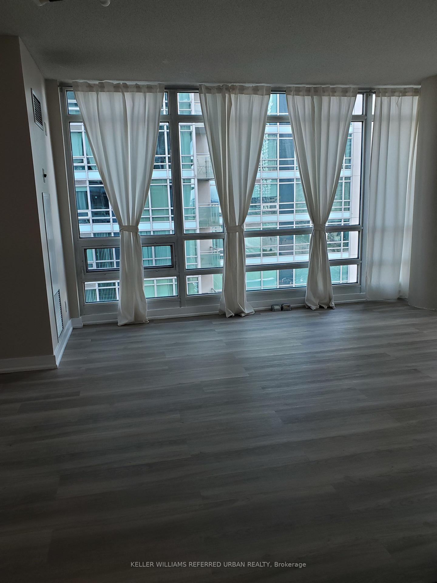 Photo 6 of Unit 1210, 397 Front Street W, Toronto, Waterfront Communities — HOMEH
