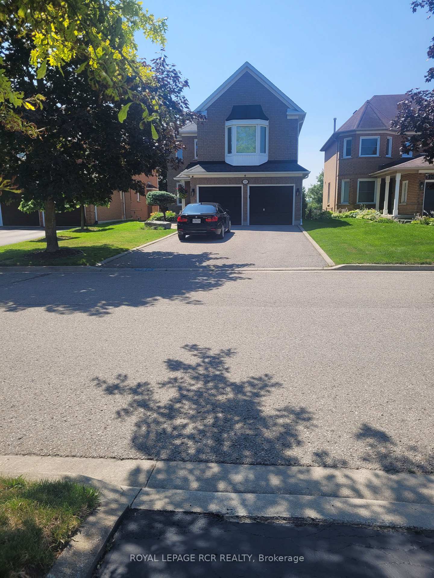 Photo 2 of 130 Widdifield Avenue, Newmarket, Armitage — HOMEH