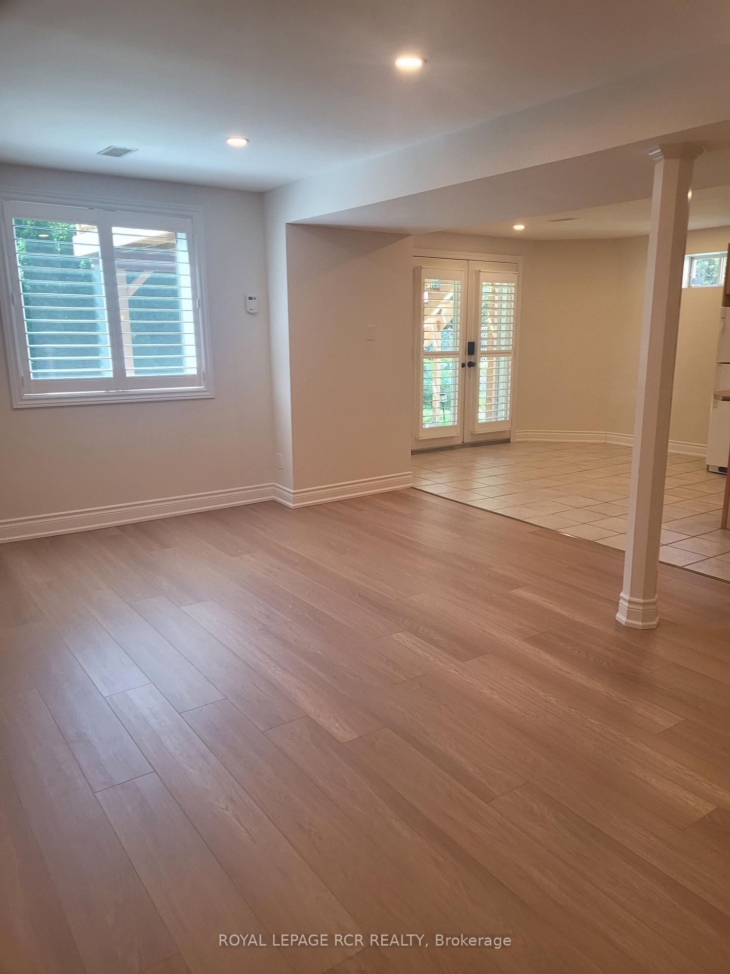Photo 4 of 130 Widdifield Avenue, Newmarket, Armitage — HOMEH