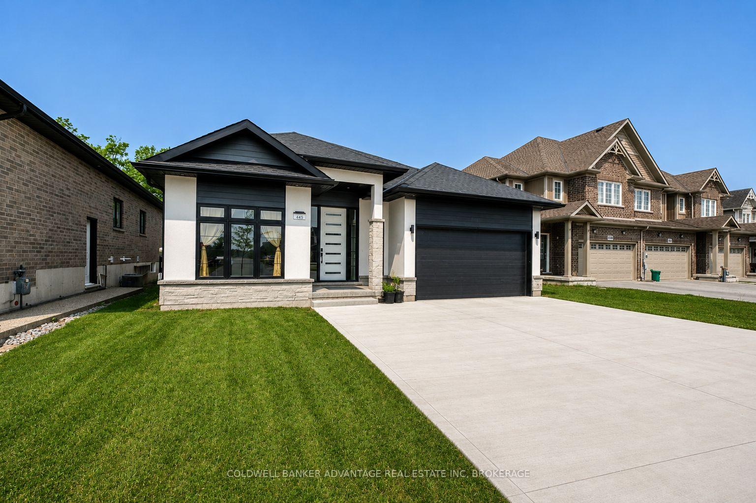 Photo 1 of 445 Julia Drive, Welland, Coyle Creek — HOMEH