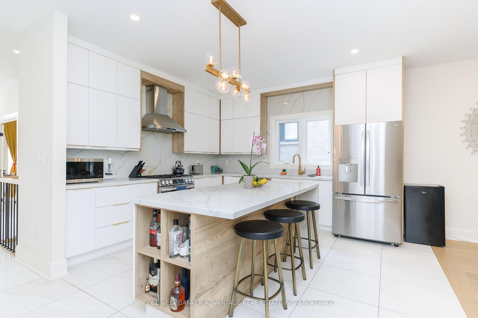 Photo 8 of 445 Julia Drive, Welland, Coyle Creek — HOMEH