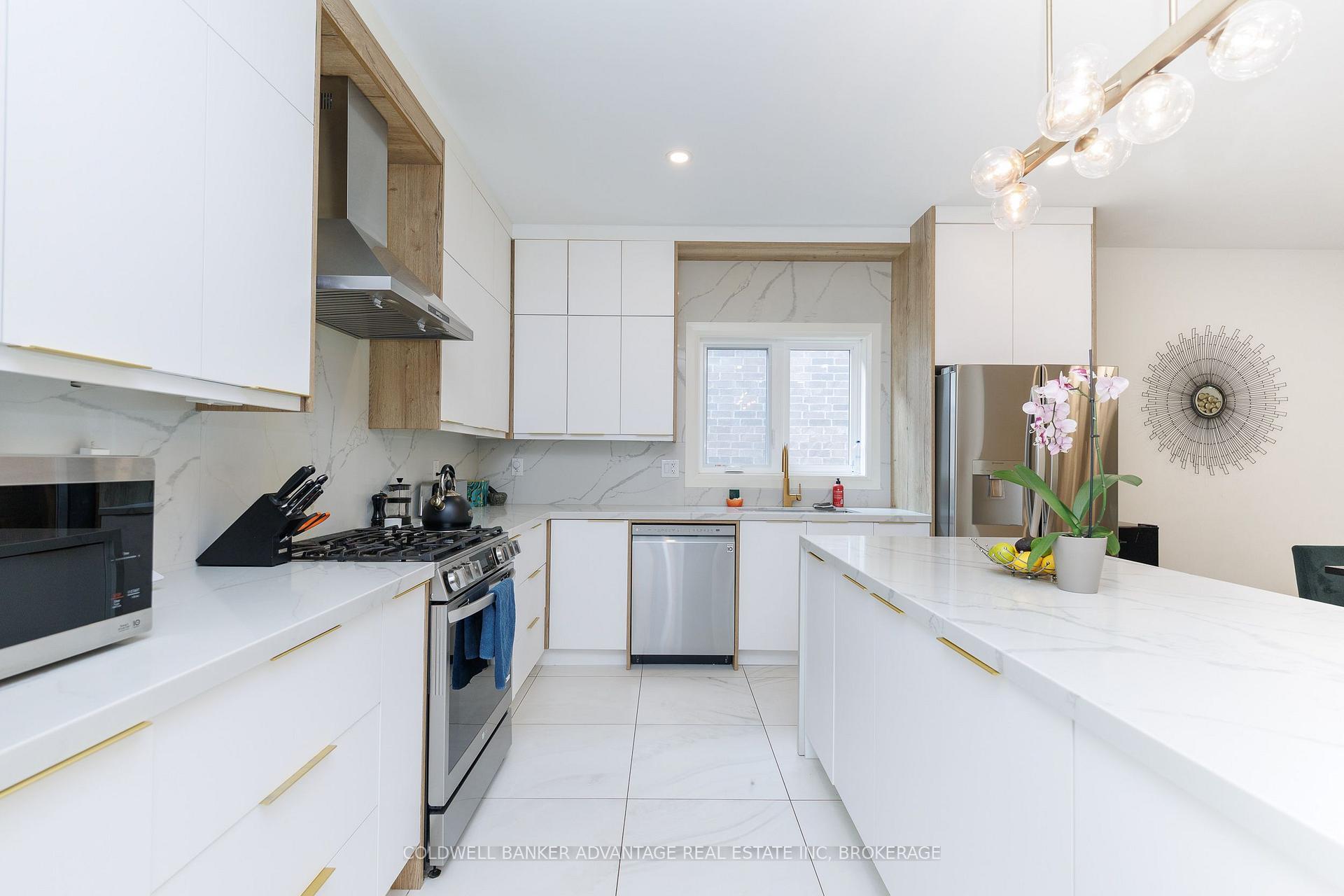 Photo 9 of 445 Julia Drive, Welland, Coyle Creek — HOMEH