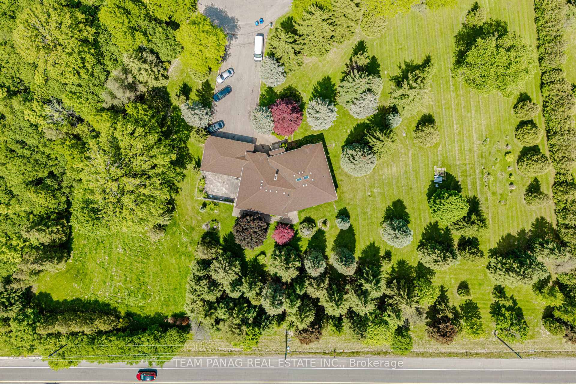 Photo 23 of 6 Forestbrook Court, Brampton, Toronto Gore Rural Estate — HOMEH